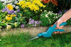 GARDENA Classic – Makaze za travu i ivice travnjaka GARDENA Classic – Makaze za travu i ivice travnjaka - Слика 2
