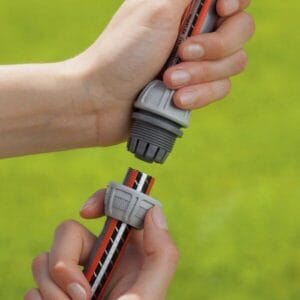 GARDENA spojka za popravku creva 19 mm (3/4") – spojnica za oštećeno crevo GARDENA spojka za popravku creva 19 mm (3/4") – spojnica za oštećeno crevo - Слика 2